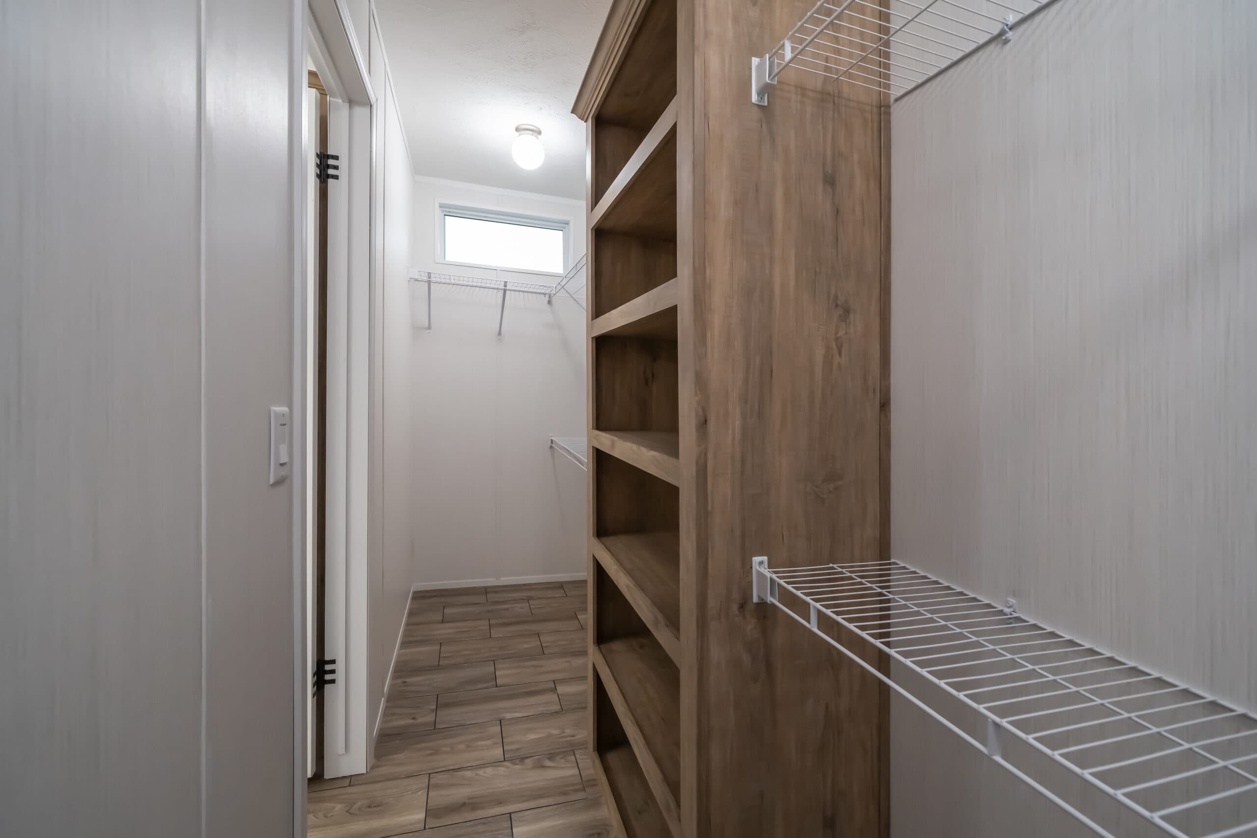 Destin interior home features