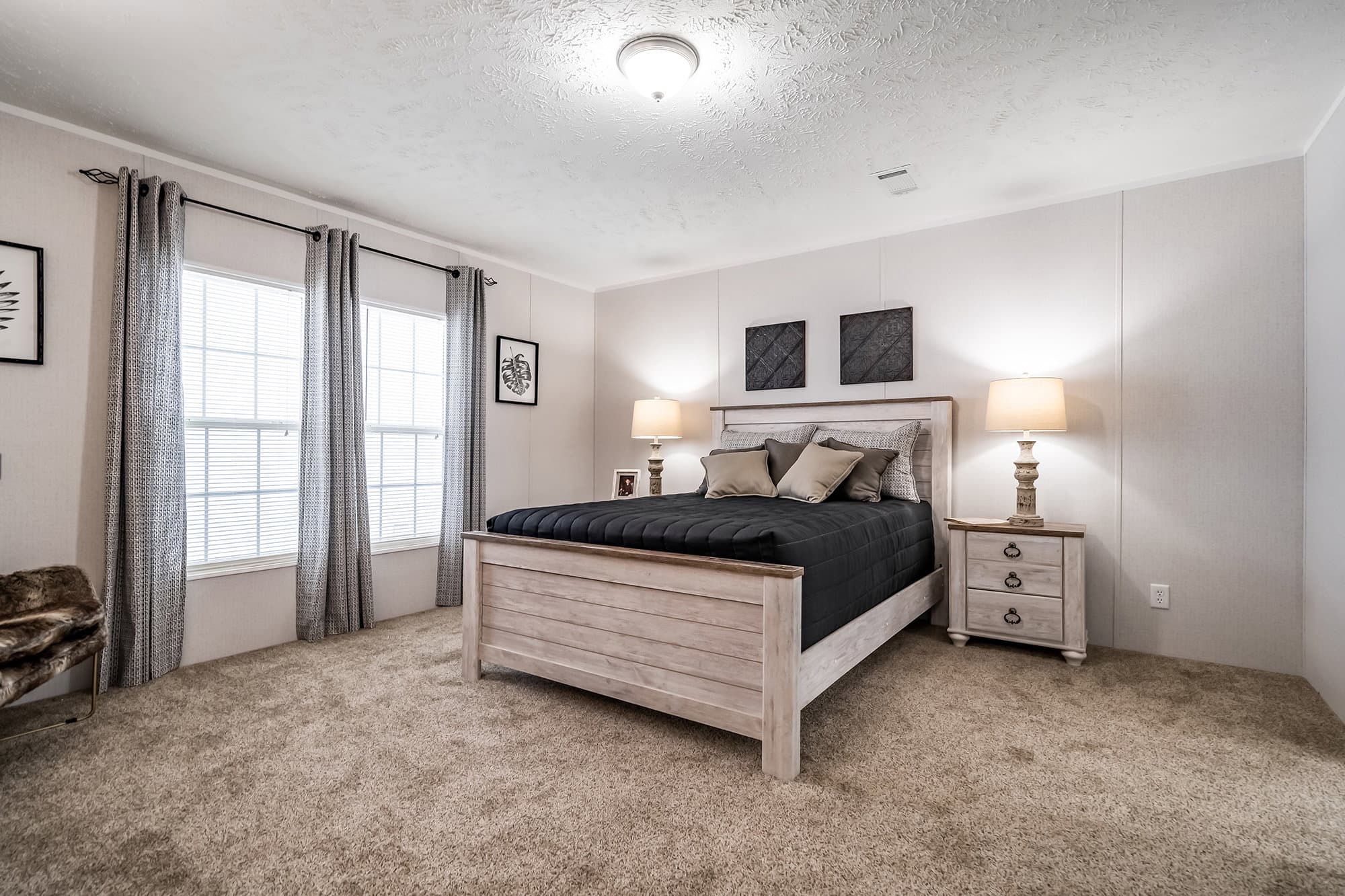 Md-41-32 bedroom home features