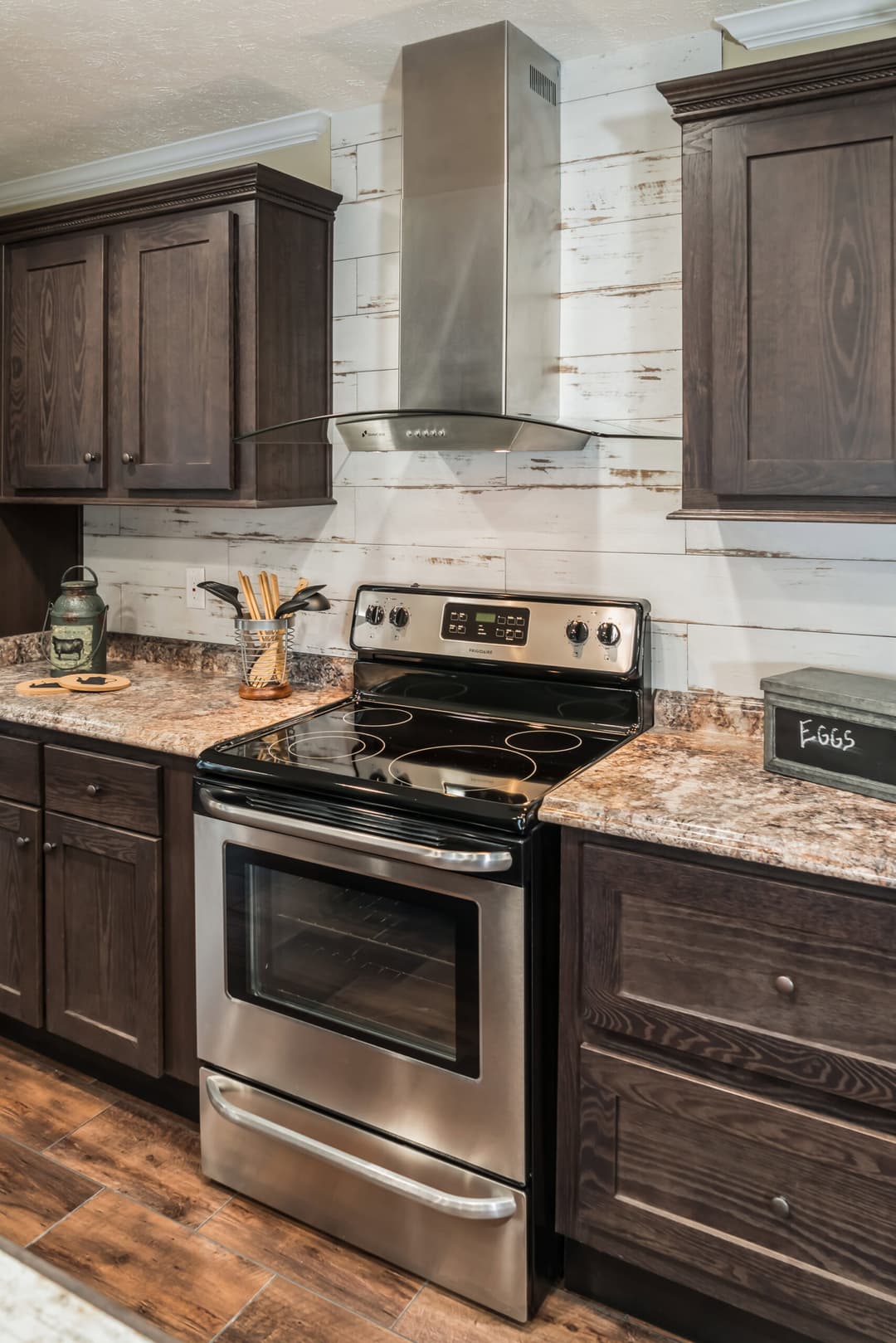 Kb-3241 kitchen home features