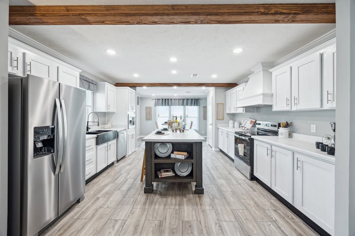 Md-10-32 lynnox kitchen home features