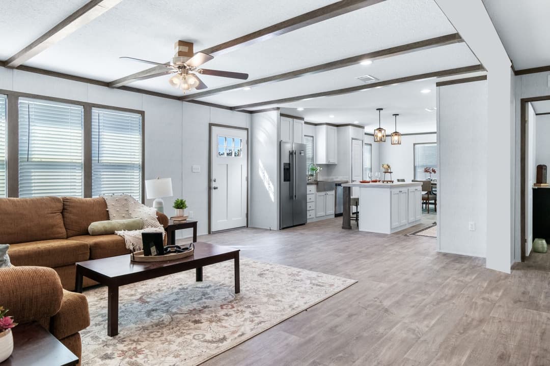 The eisenhower hero and interior home features