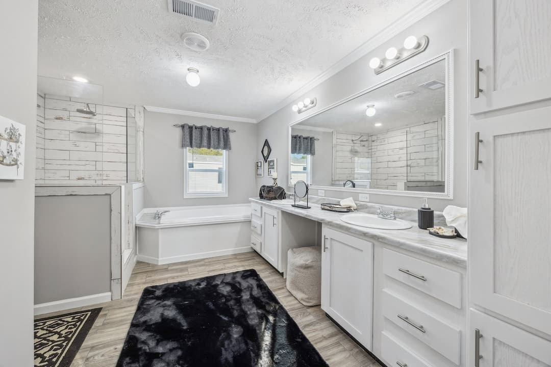 Birmingham bathroom home features