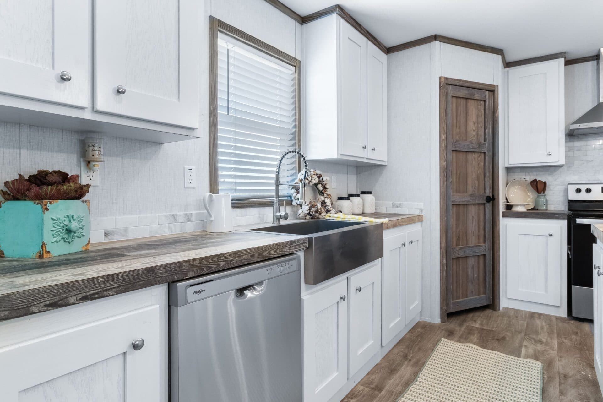 The roosevelt kitchen home features
