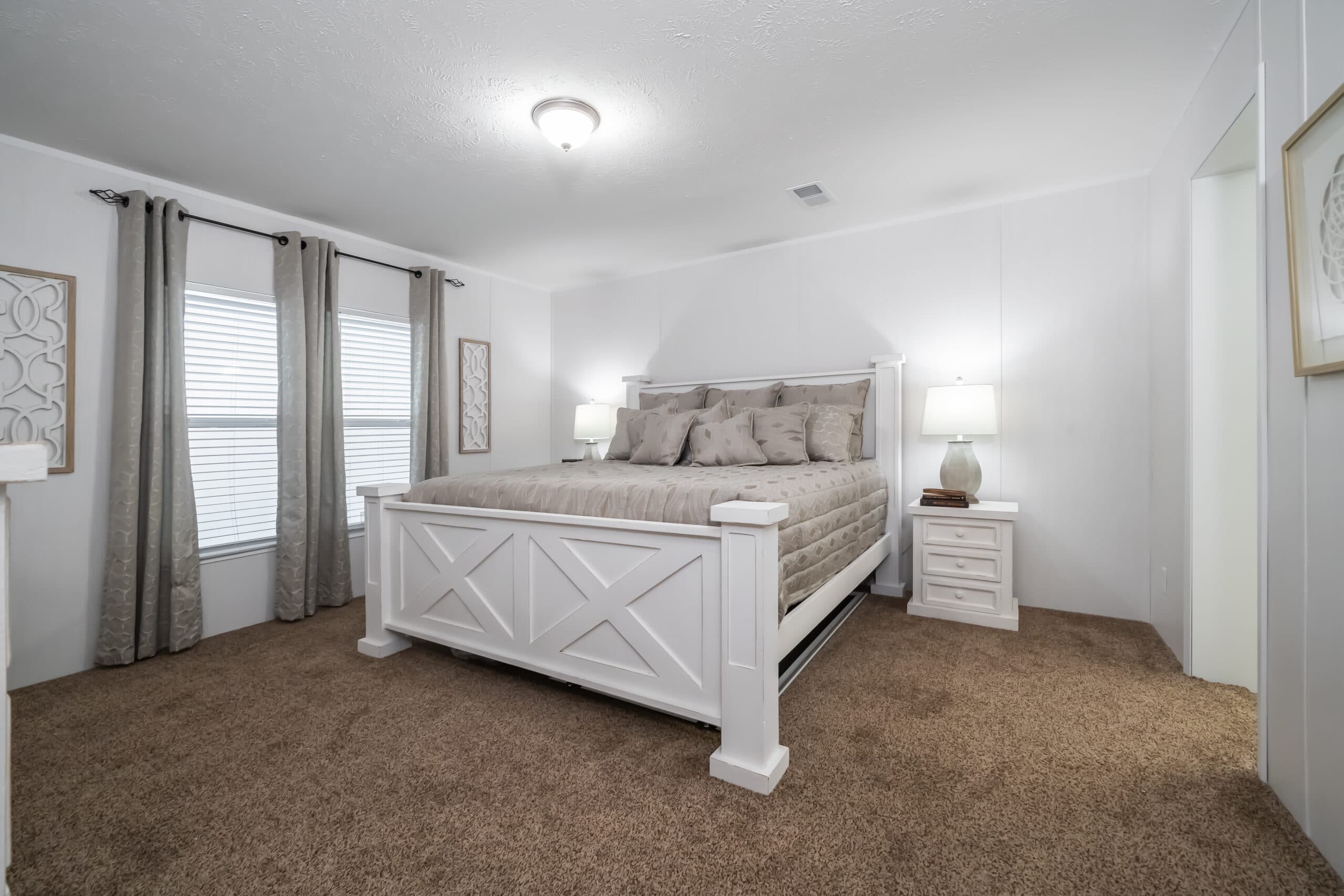 Destin bedroom home features