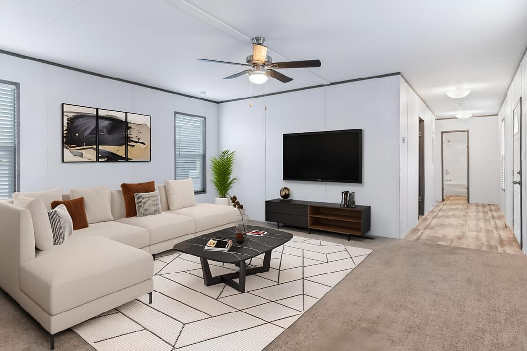 The cuatro hero and interior home features