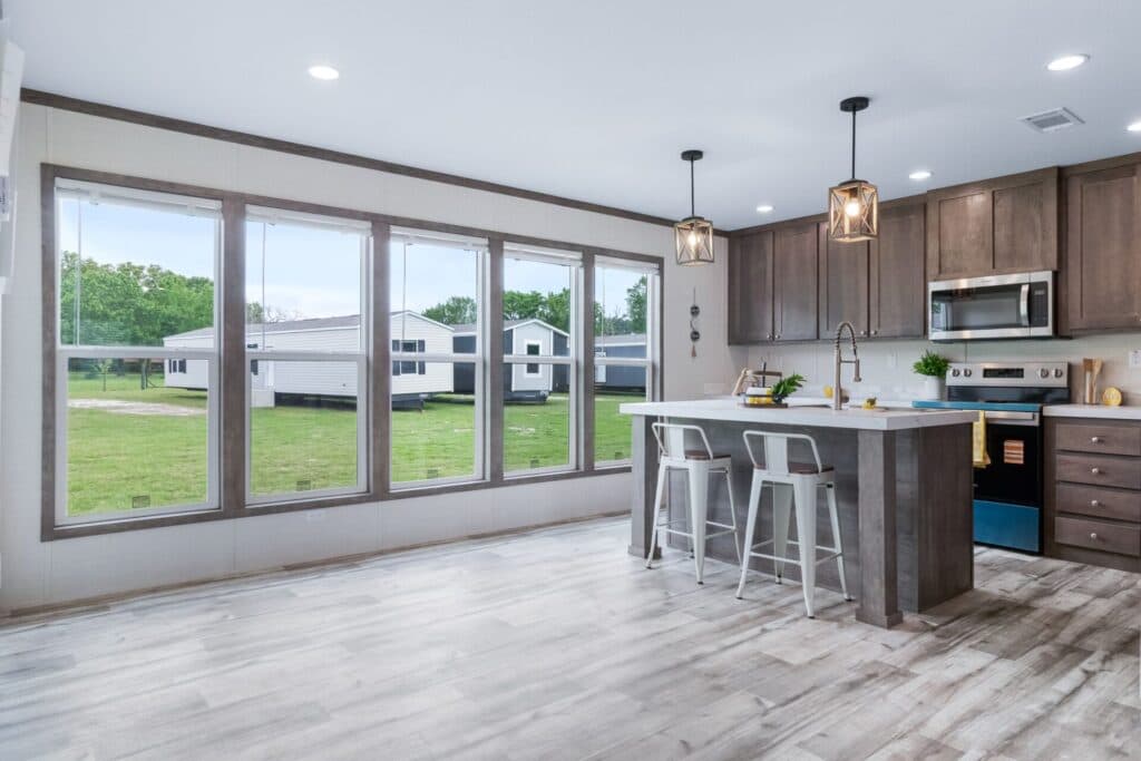 Palmer kitchen home features