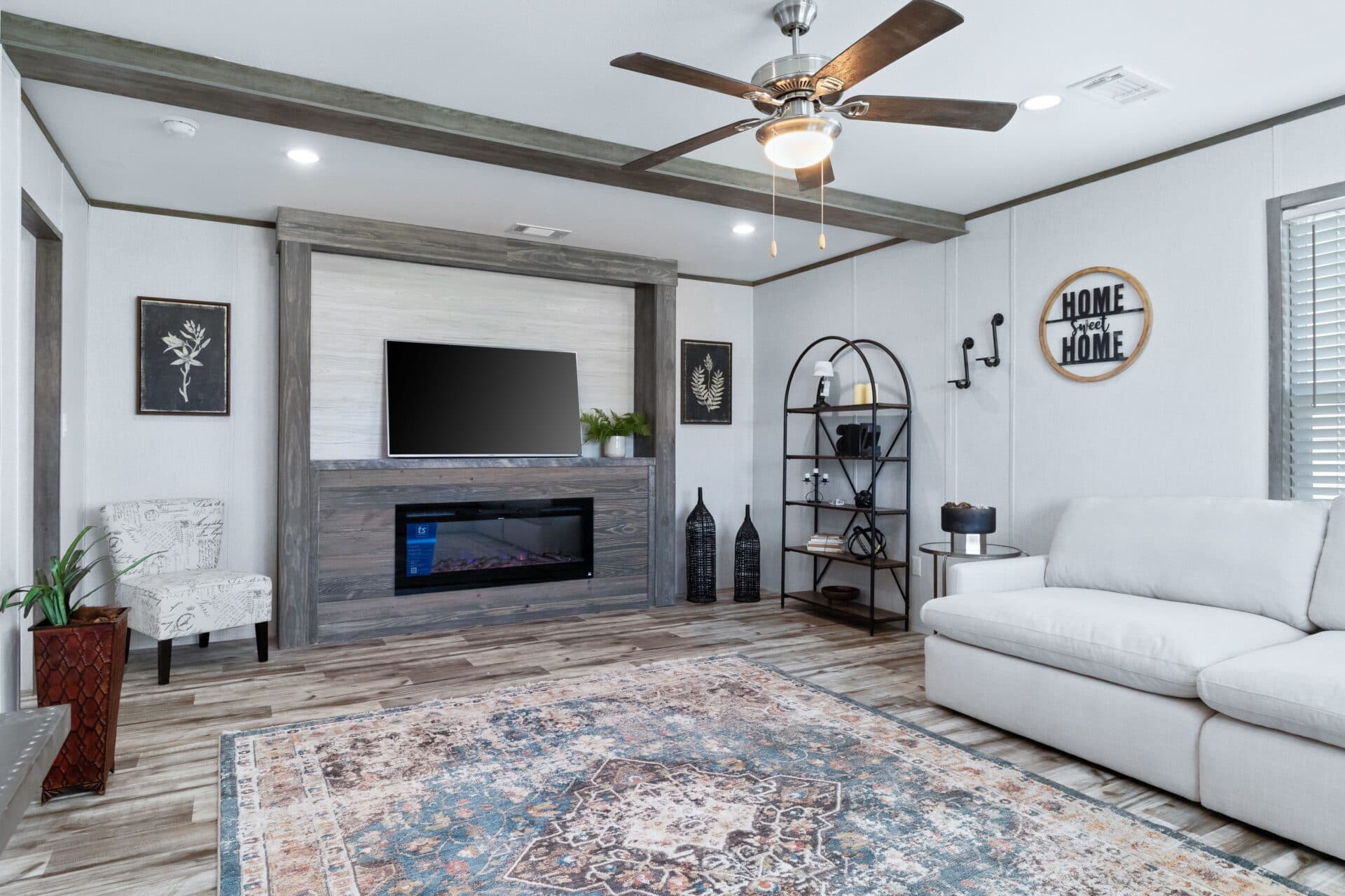 The royal hero and interior home features