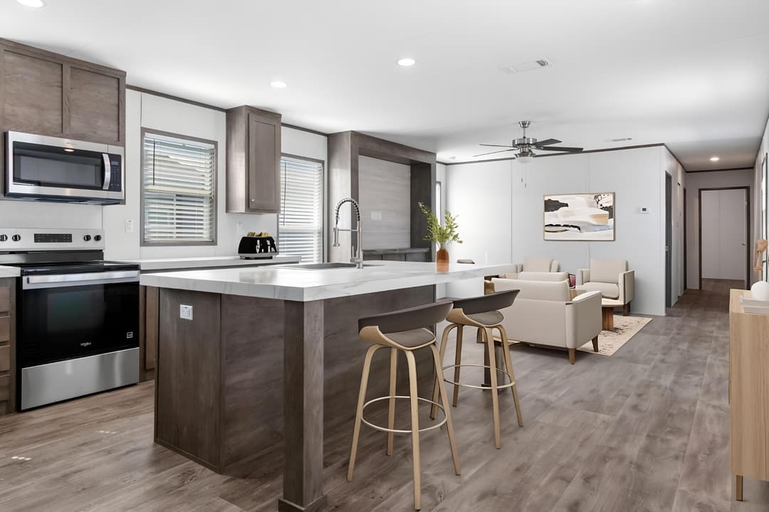 Pinehurst kitchen home features