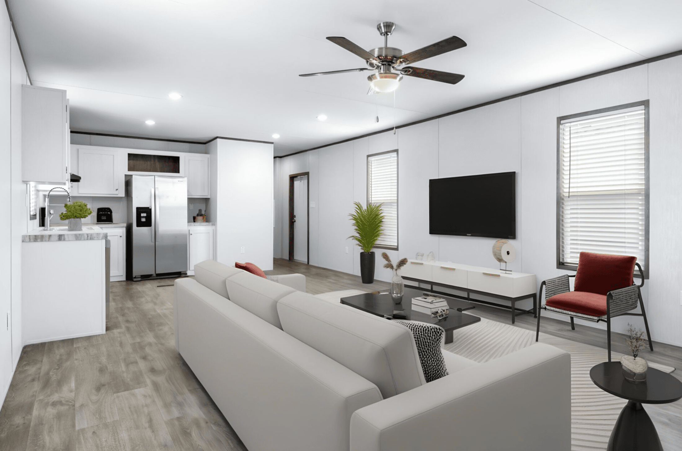 Tropic interior home features