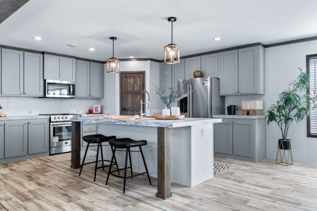 Hogan kitchen home features