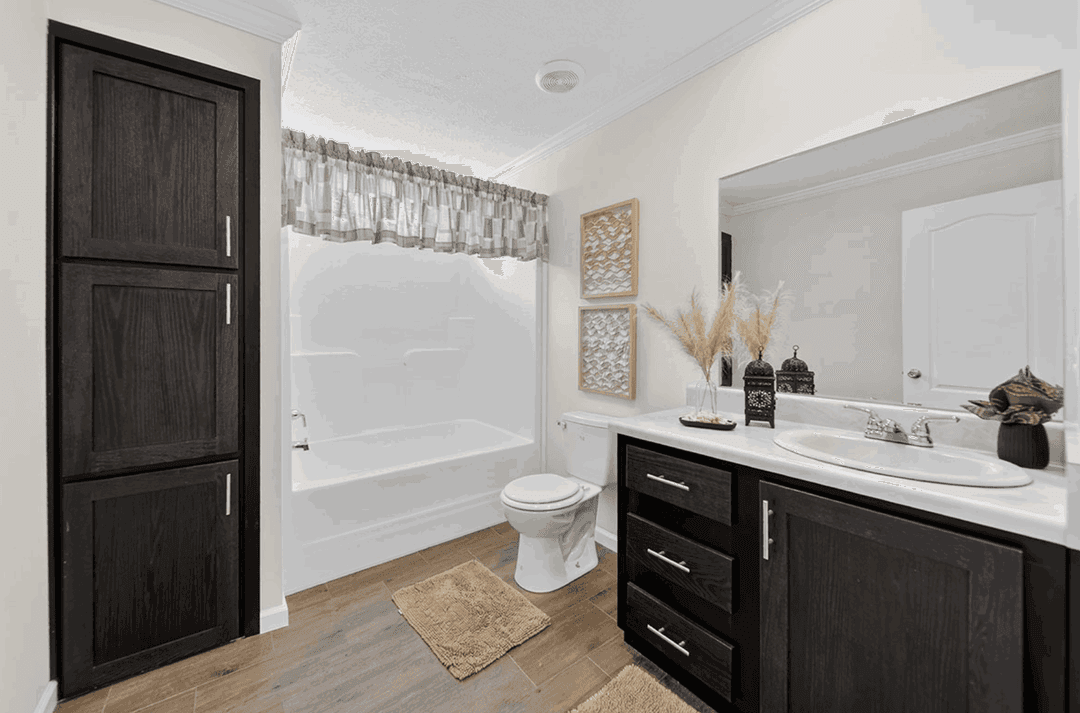 Md-66-32 midland bathroom home features