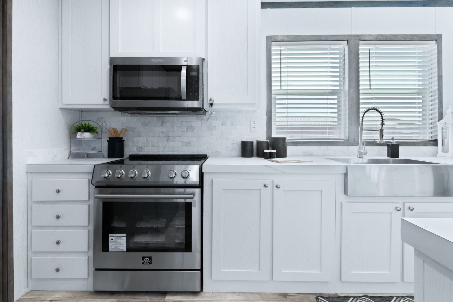 The royal kitchen home features