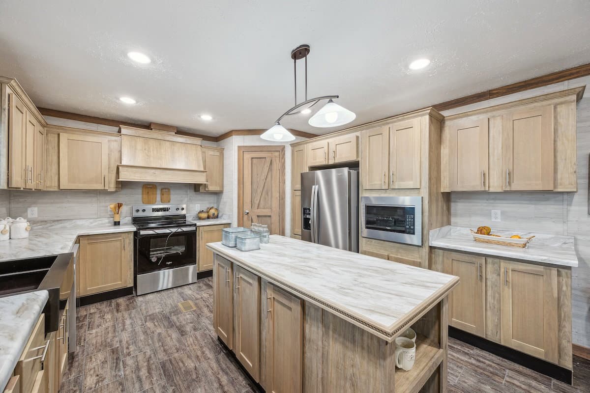Md-26 rawhide kitchen home features