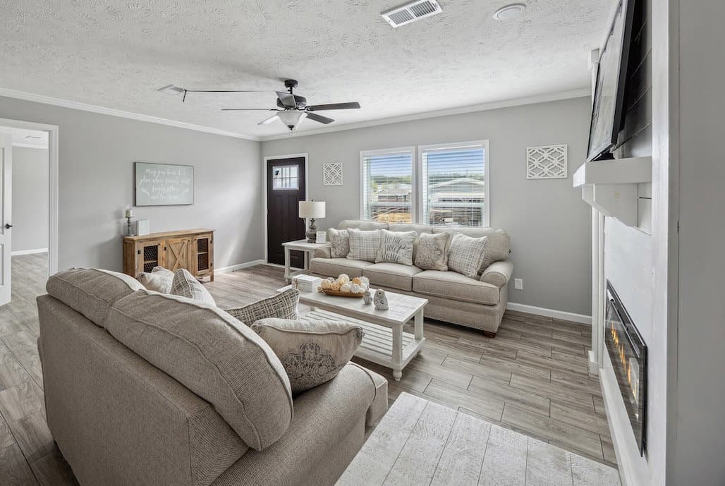 Kb-3246 presley interior home features