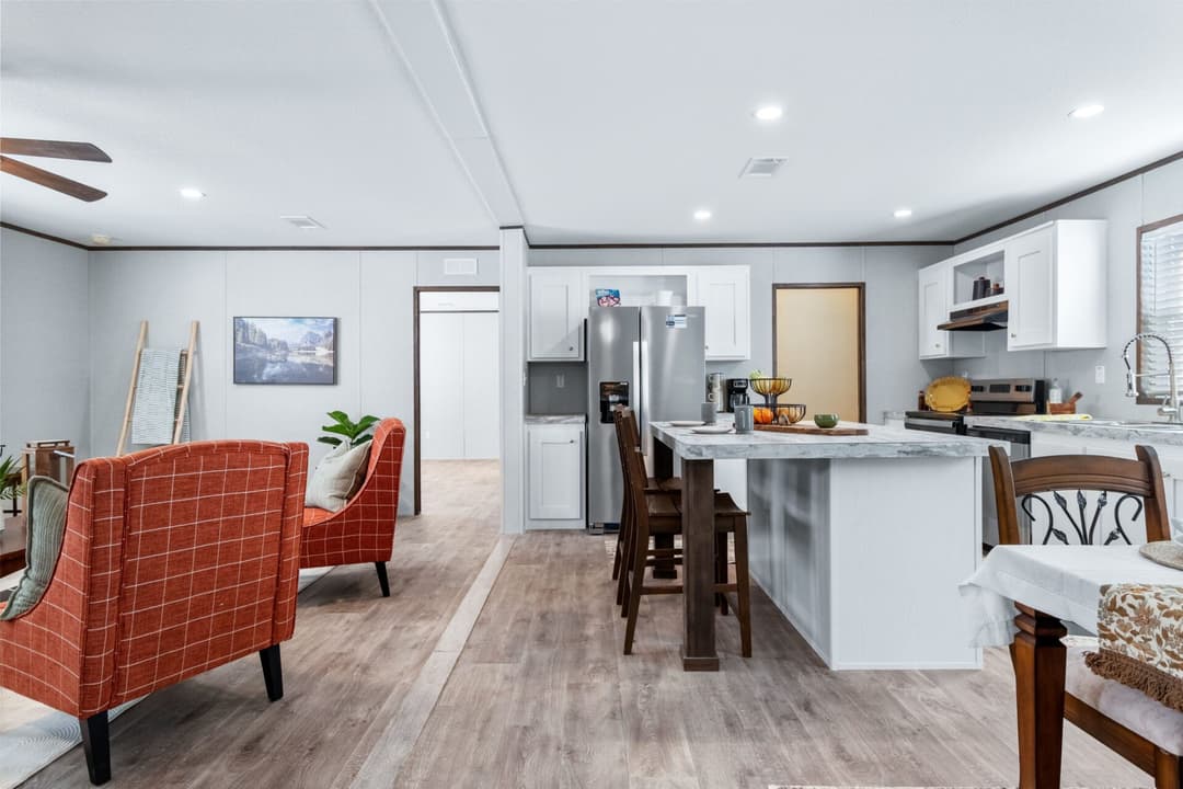 Rosewood interior home features