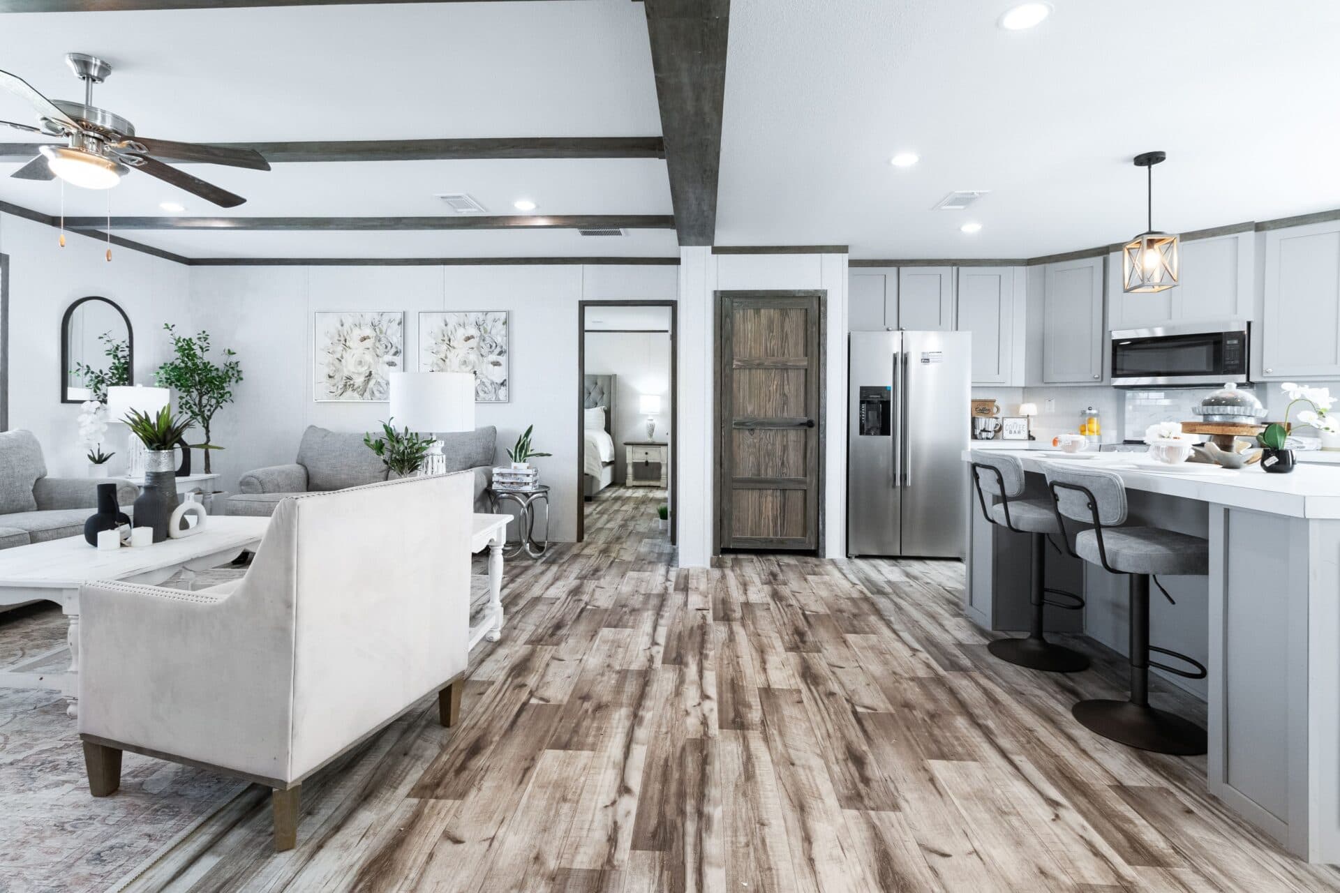 The murphy interior home features