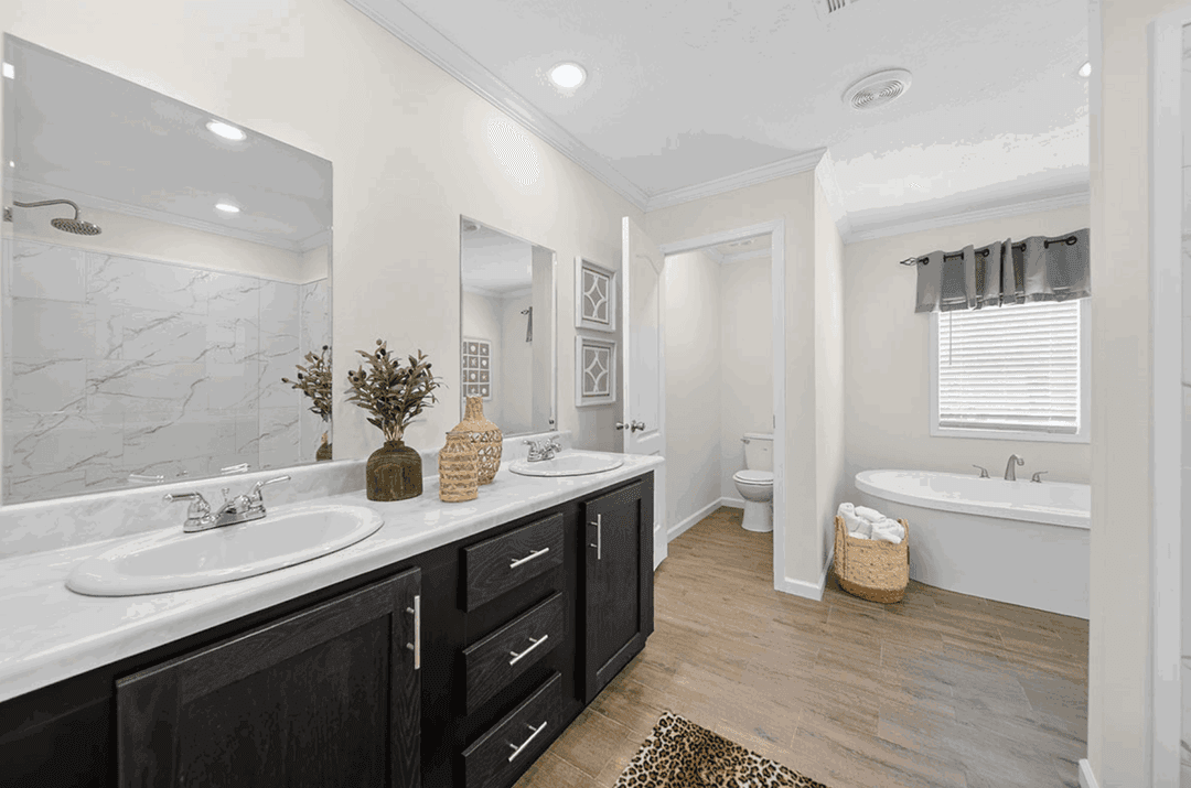 Md-66-32 midland bathroom home features