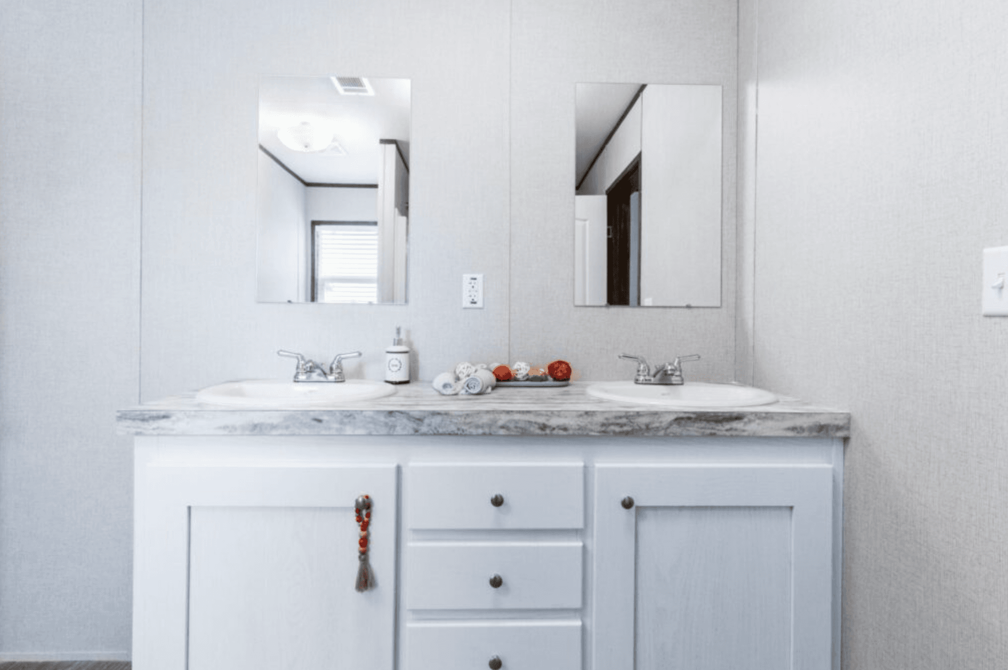 The nassau bathroom home features