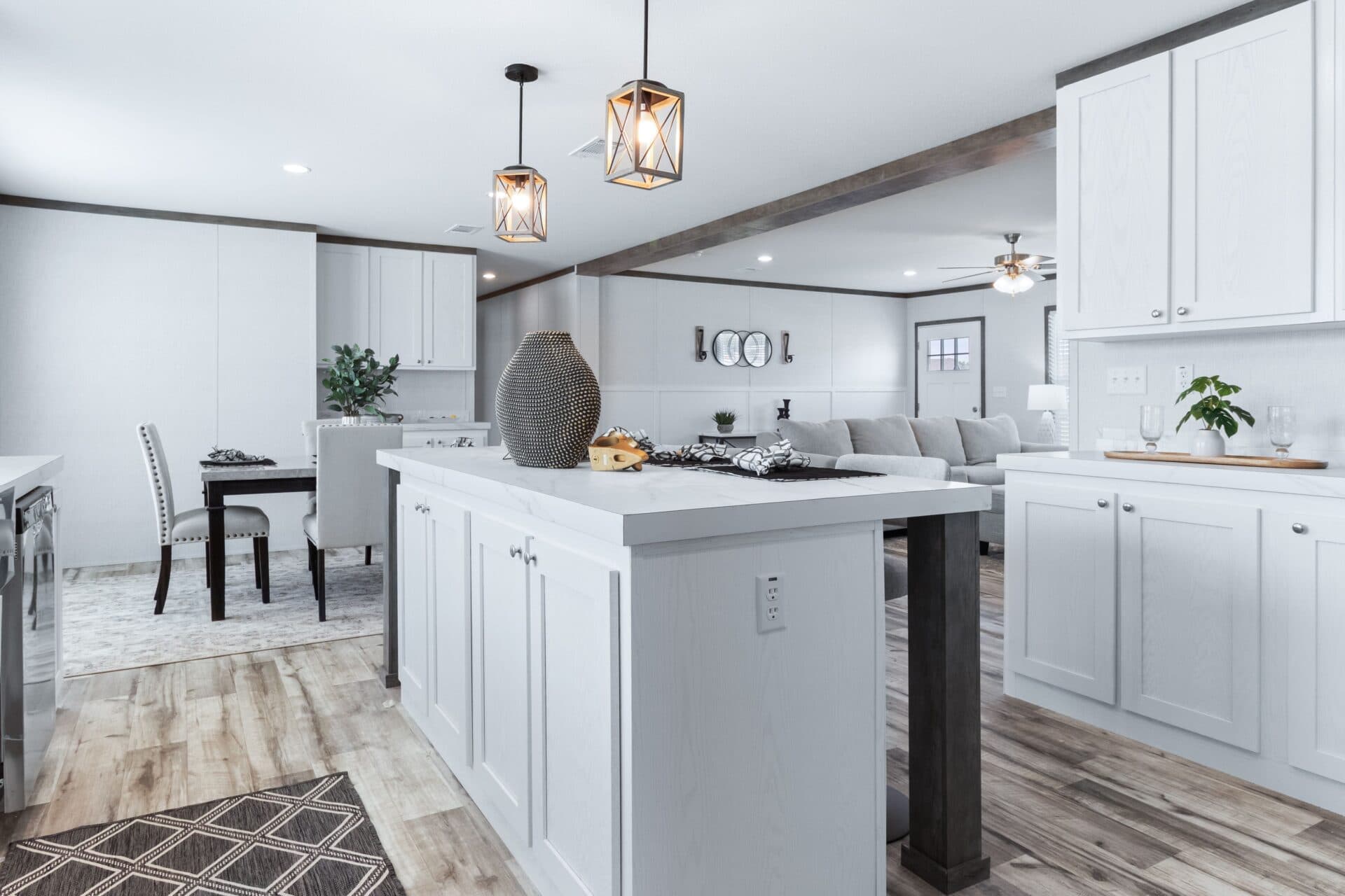 The royal kitchen home features